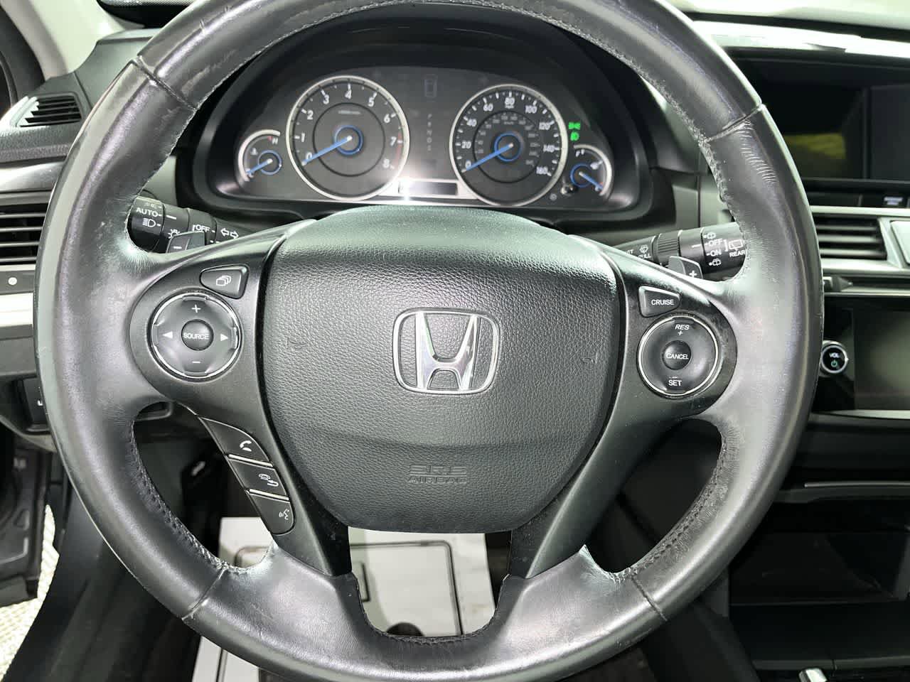 Used 2015 Honda Crosstour EX-L image 16