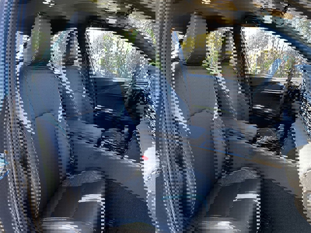 Used 2025 Toyota Camry SE image 24