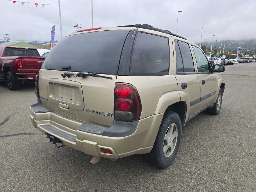 Used 2004 Chevrolet TrailBlazer LS w/ LS Preferred Equipment Group AWD/4WD image 10