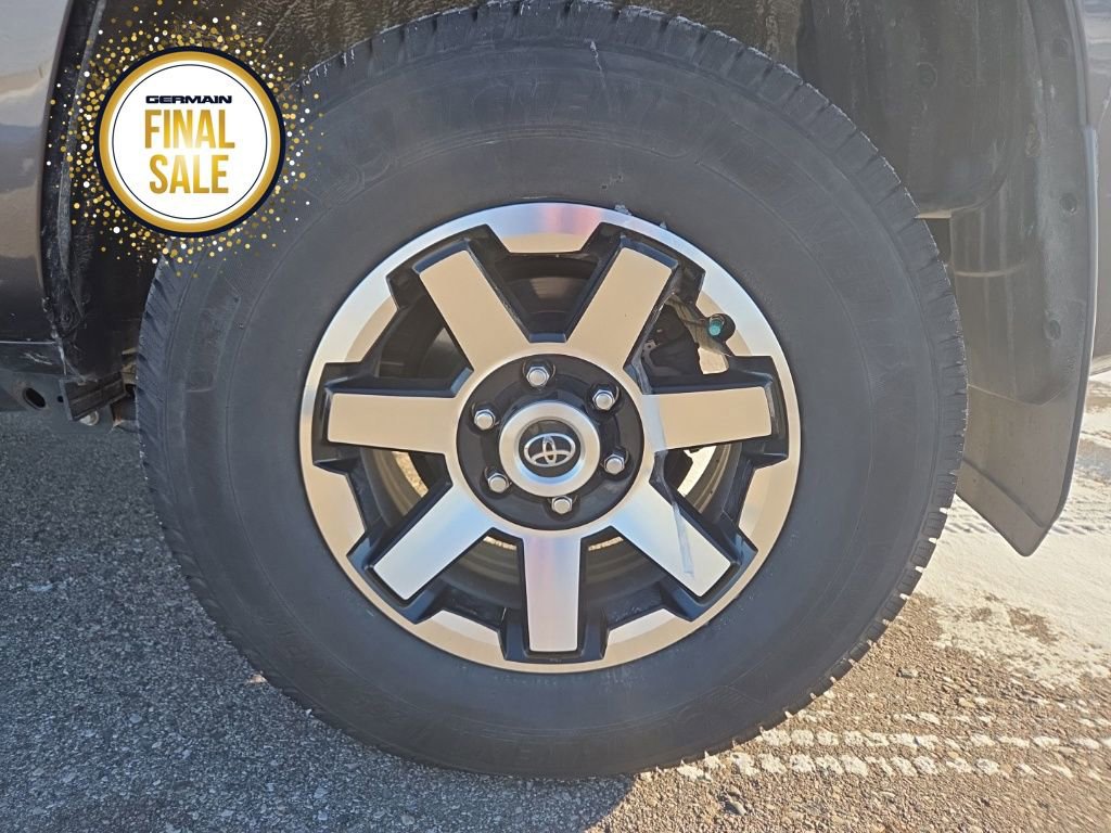 Used 2020 Toyota 4Runner TRD Off-Road Premium image 10