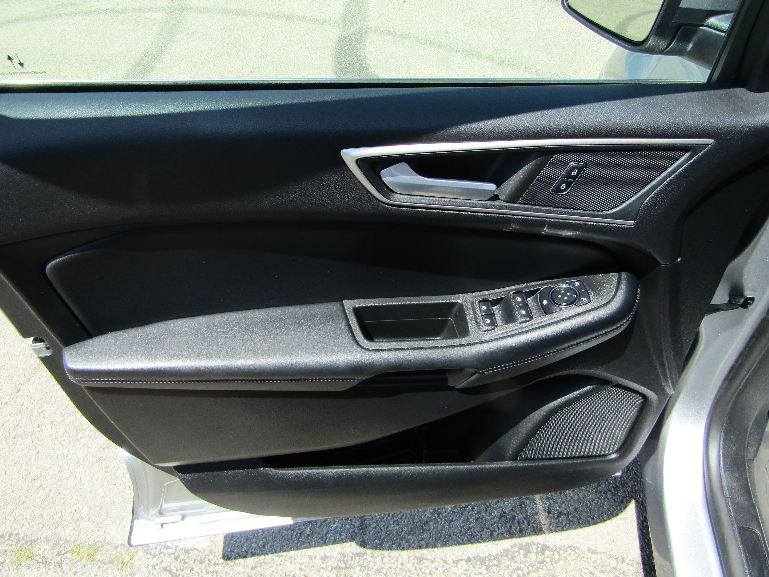 Used 2023 Ford Edge SEL w/ Convenience Package AWD/4WD image 10