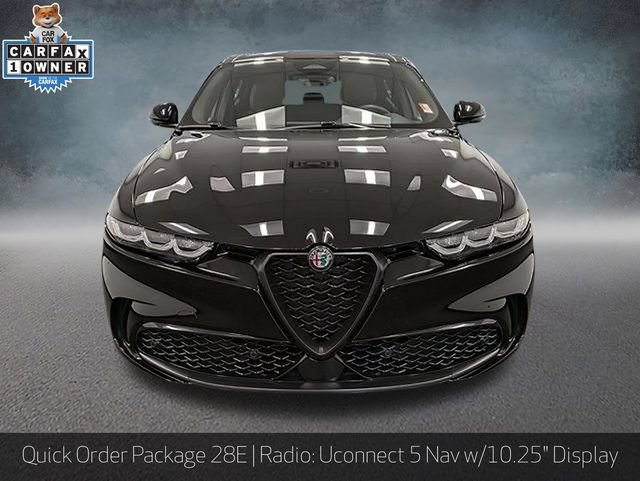 Used 2024 Alfa Romeo Tonale Veloce AWD/4WD image 2