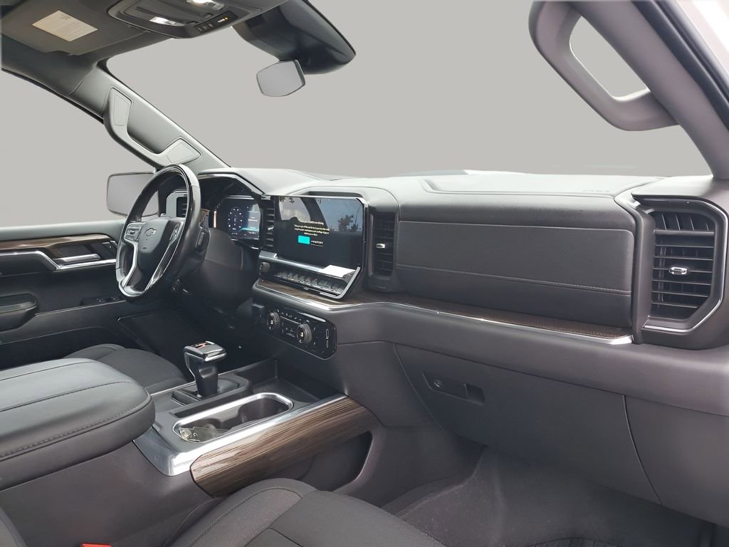 Used 2024 Chevrolet Silverado 1500 LT Trail Boss w/ Protection Package image 14