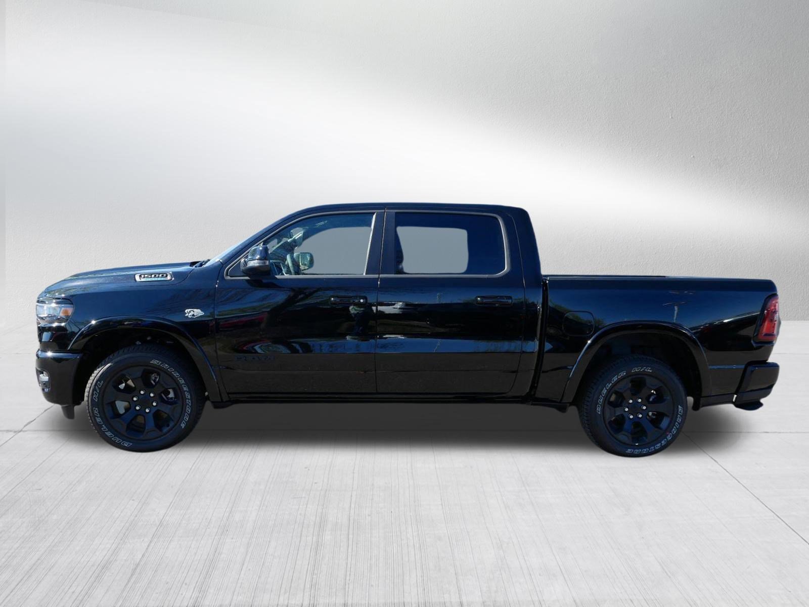 New 2026 RAM 1500 Big Horn w/ Night Edition AWD/4WD image 4