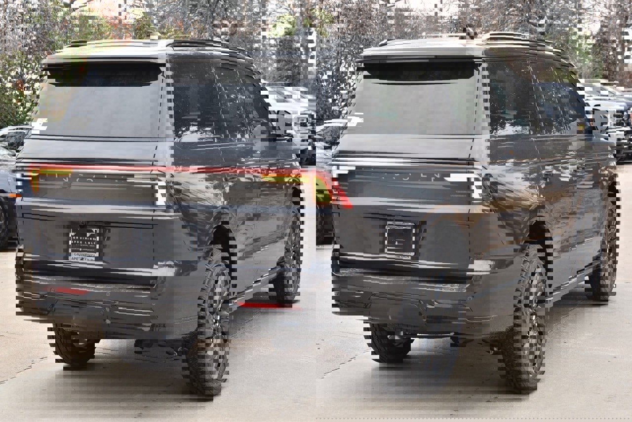 New 2026 Lincoln Navigator Black Label image 7