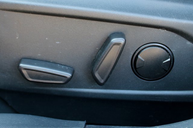 Used 2023 Ford Mustang Mach-E Select image 13