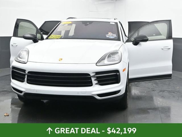 Used 2022 Porsche Cayenne image 54
