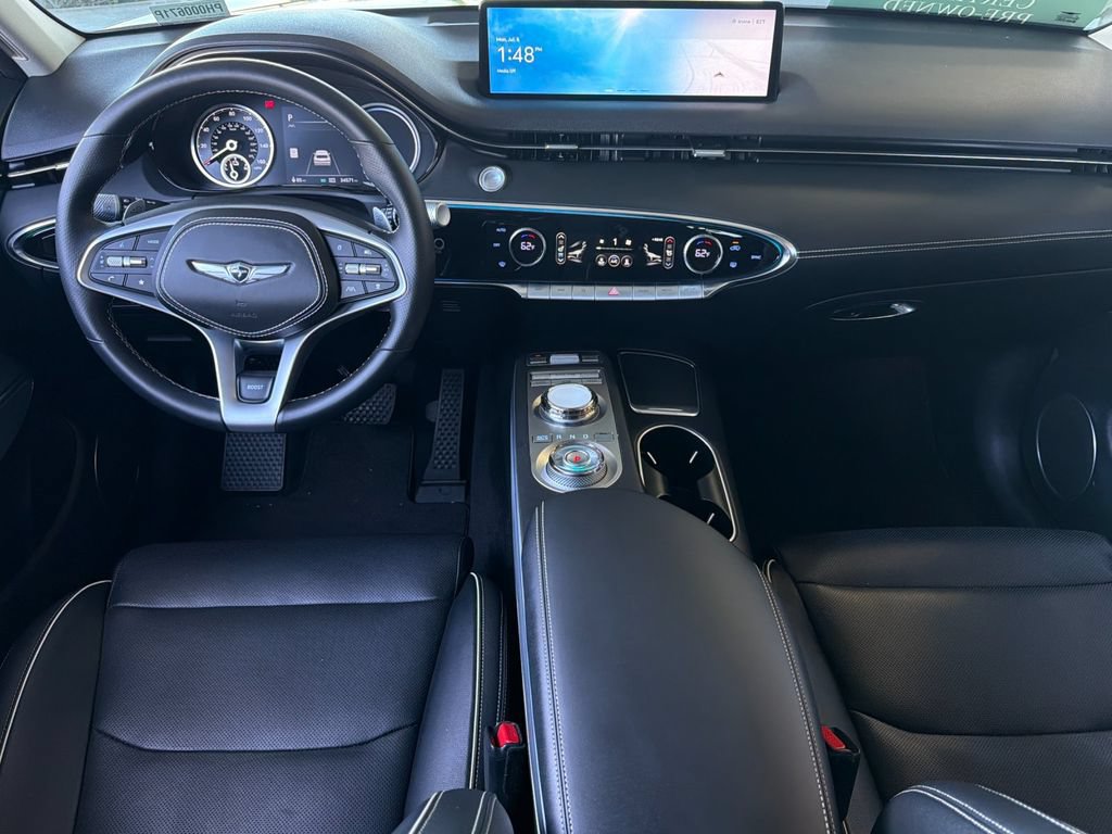 Used 2023 Genesis Electrified GV70 AWD/4WD image 14