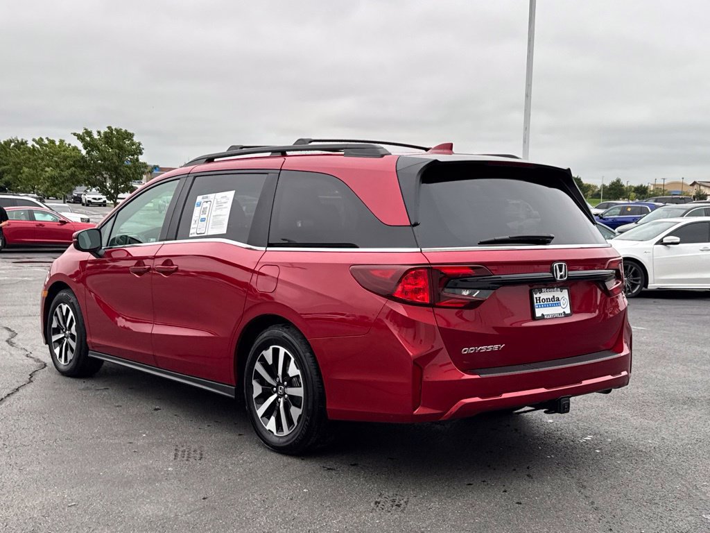 Certified 2026 Honda Odyssey EX-L image 5