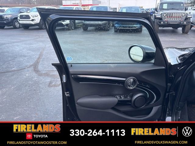 Used 2023 MINI Cooper S w/ Signature Upholstery Package image 9