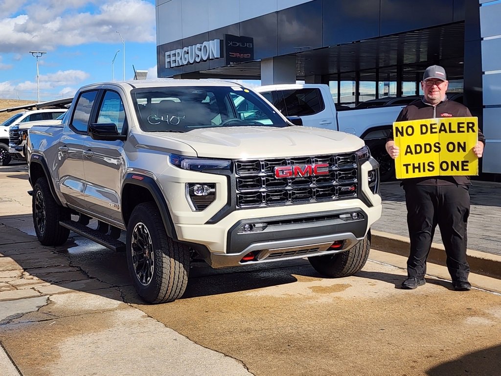 New 2026 GMC Canyon AT4 image 1