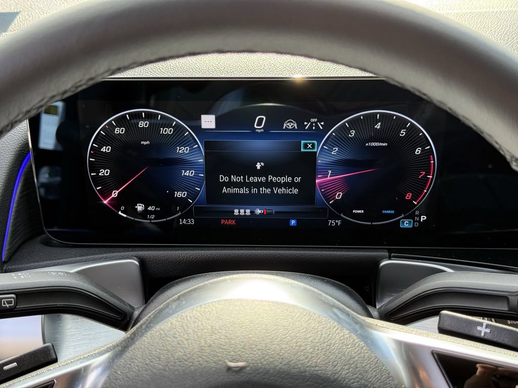 New 2026 Mercedes-Benz GLB 250 4MATIC image 17
