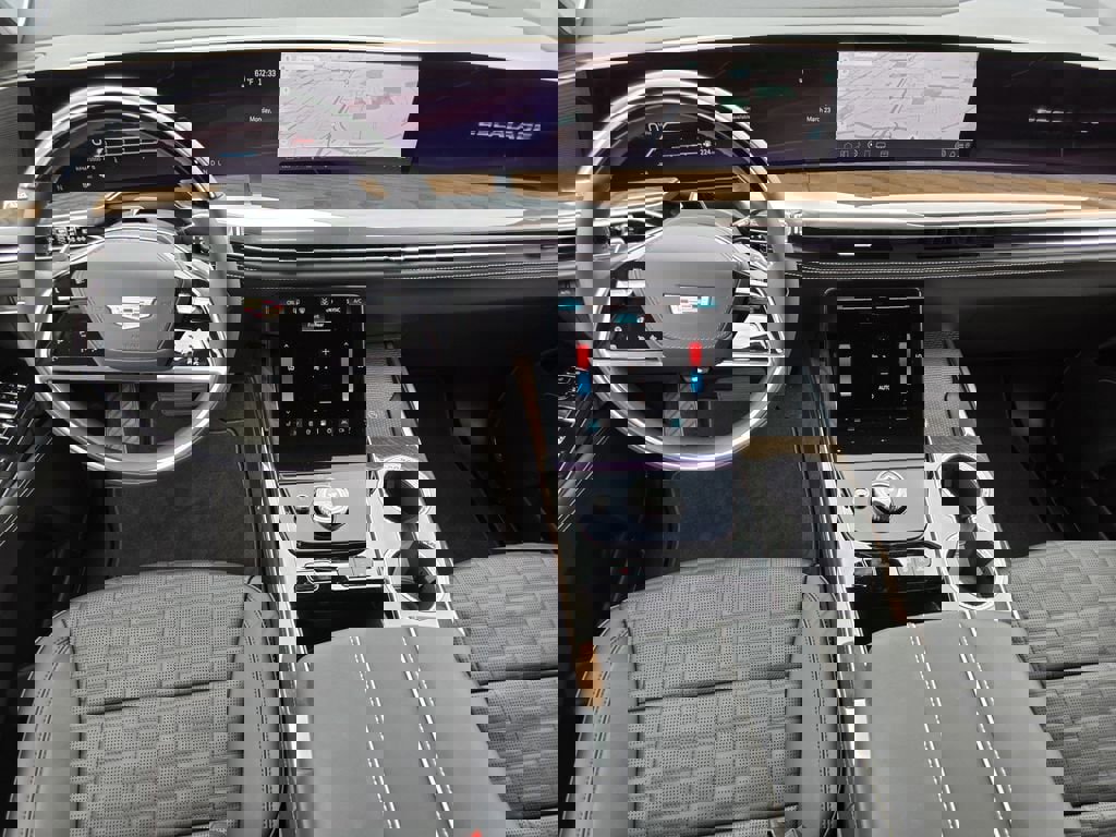 New 2026 Cadillac Escalade ESV Platinum Sport w/ LPO, ONYX Package image 15