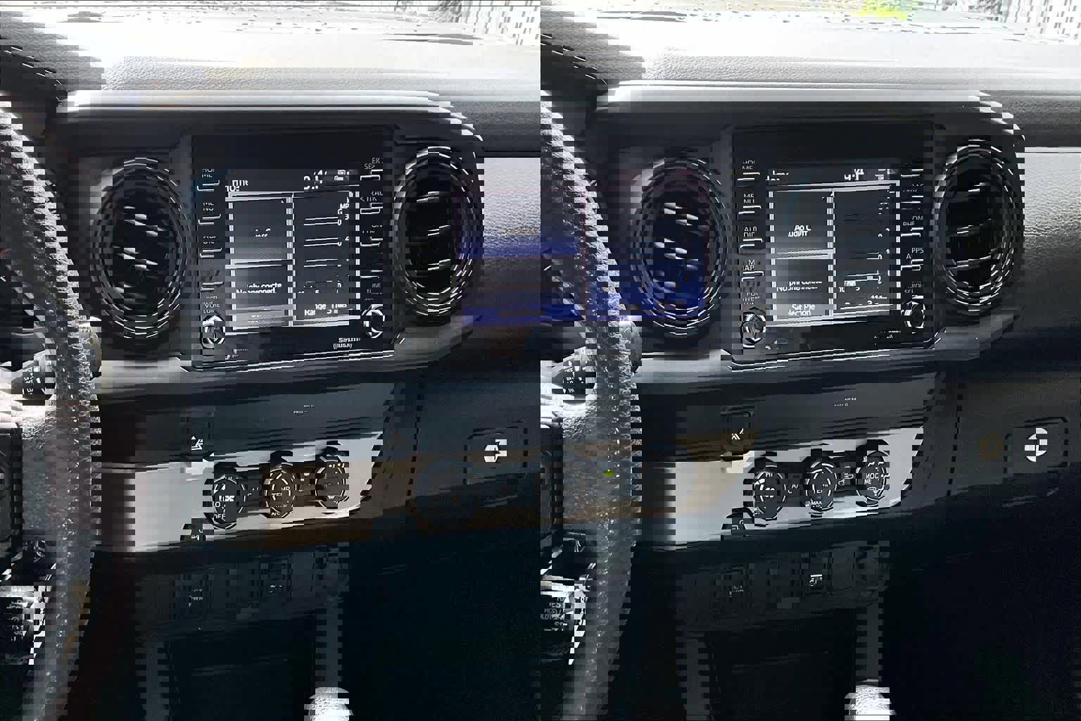 Used 2021 Toyota Tacoma SR w/ SR Convenience Package RWD image 7