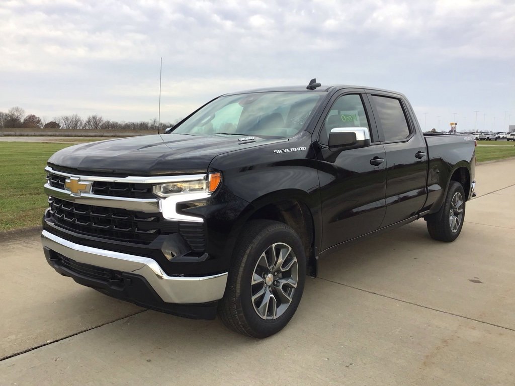 New 2026 Chevrolet Silverado 1500 LT w/ All Star Edition Plus image 8