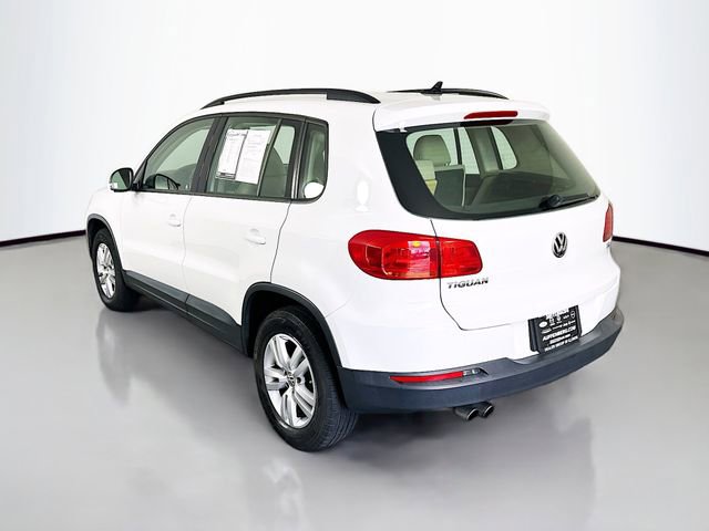 Used 2017 Volkswagen Tiguan S image 5