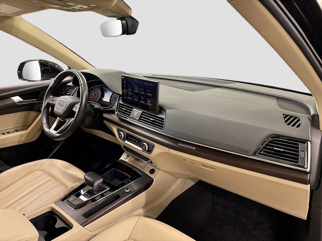 Certified 2023 Audi Q5 2.0T Premium w/ Convenience Package image 14