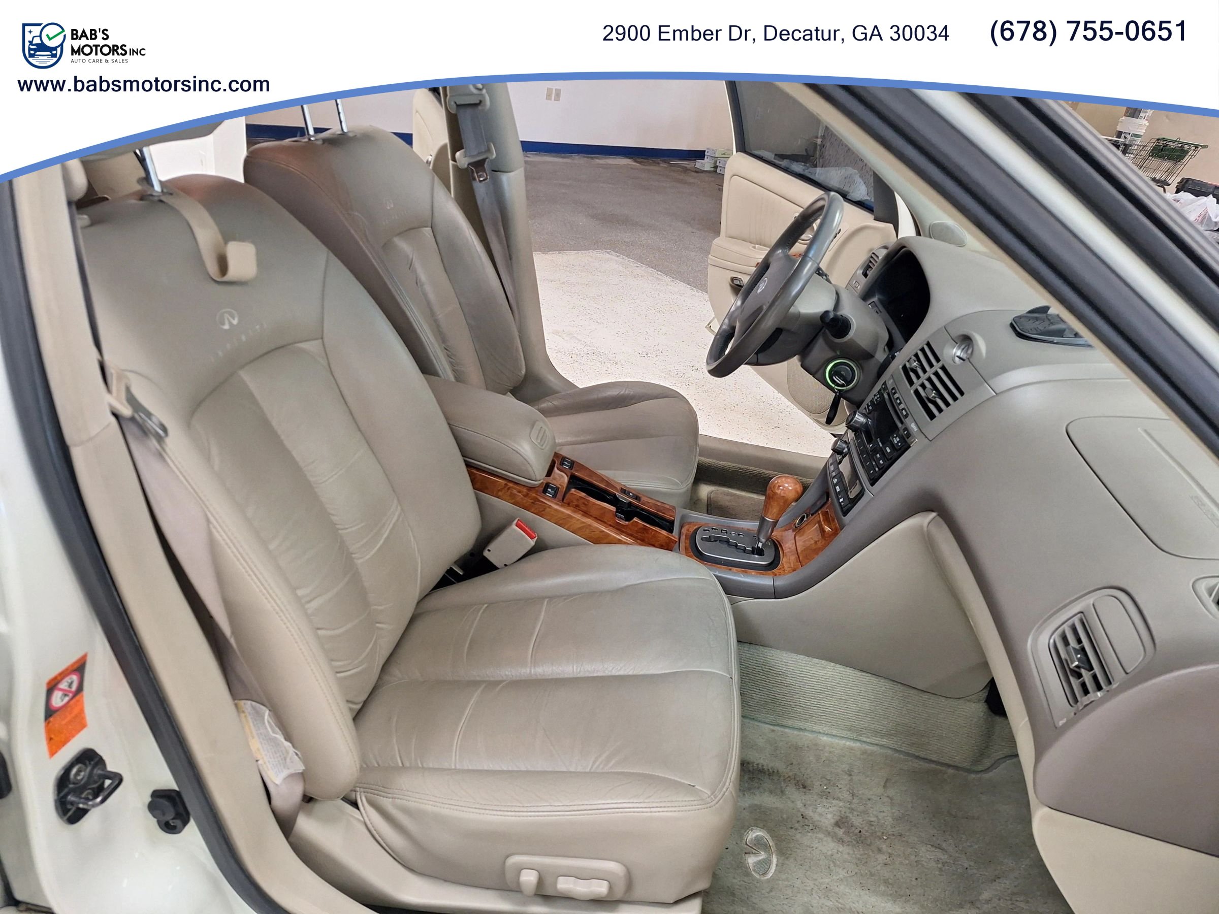 Used 2004 INFINITI I35 w/ Cold Weather Pkg FWD image 10