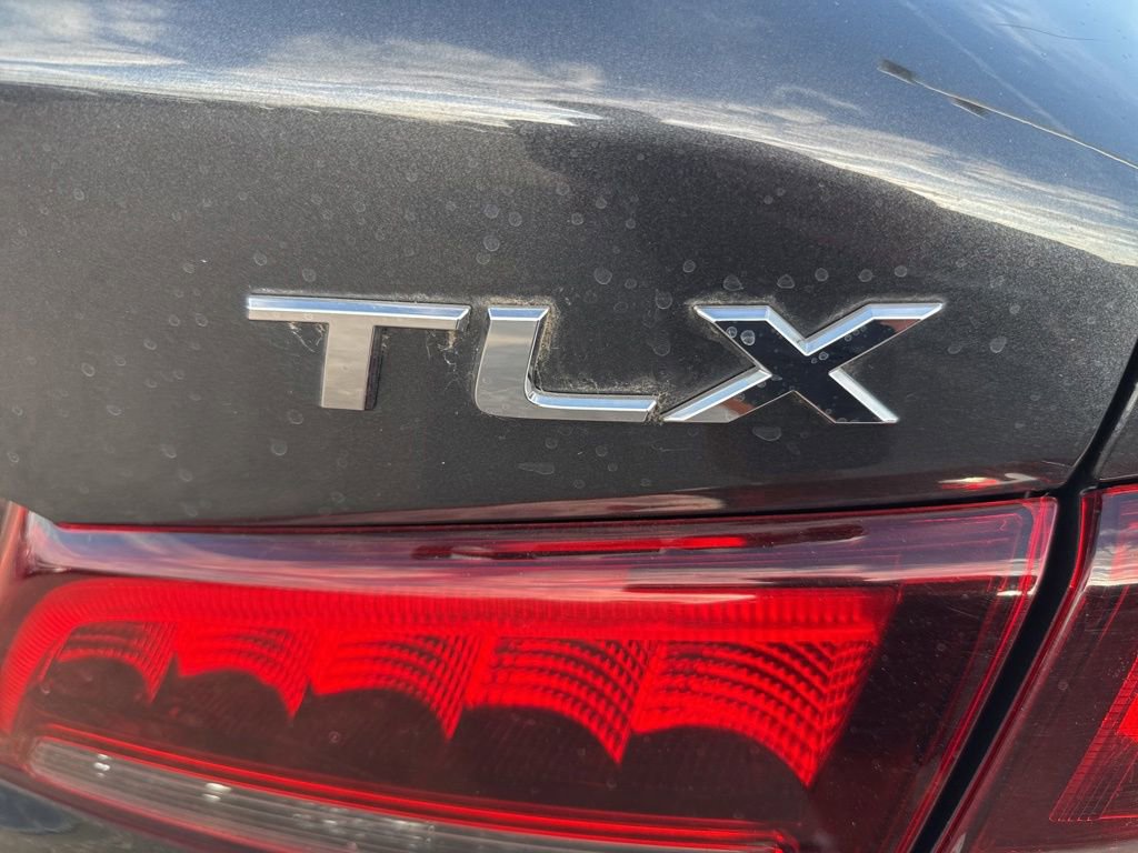 Used 2015 Acura TLX V6 FWD image 4