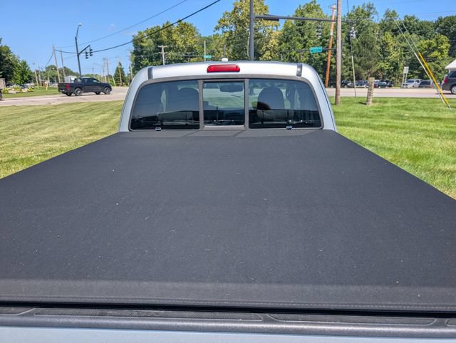 Used 2010 Toyota Tacoma 4x4 Access Cab image 9
