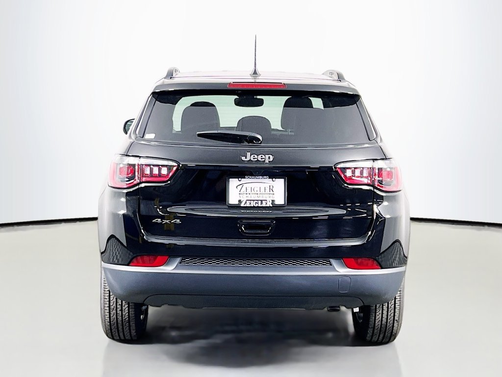 New 2026 Jeep Compass Latitude AWD/4WD image 6