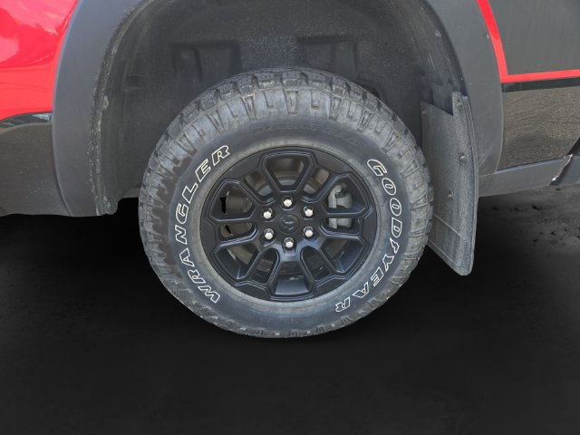 Used 2025 RAM 1500 Rebel AWD/4WD image 12
