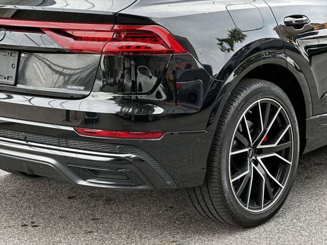 Used 2023 Audi Q8 Prestige w/ Prestige Package AWD/4WD image 11