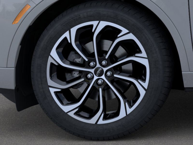 New 2026 Lincoln Nautilus Reserve image 19