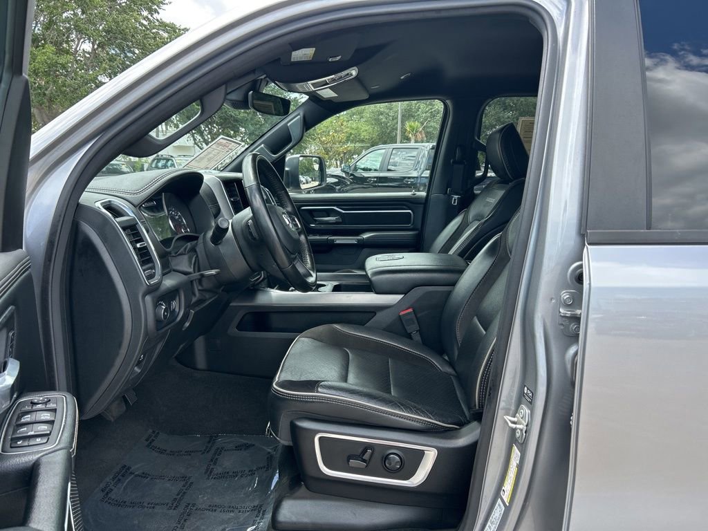Used 2024 RAM 1500 Laramie RWD image 16