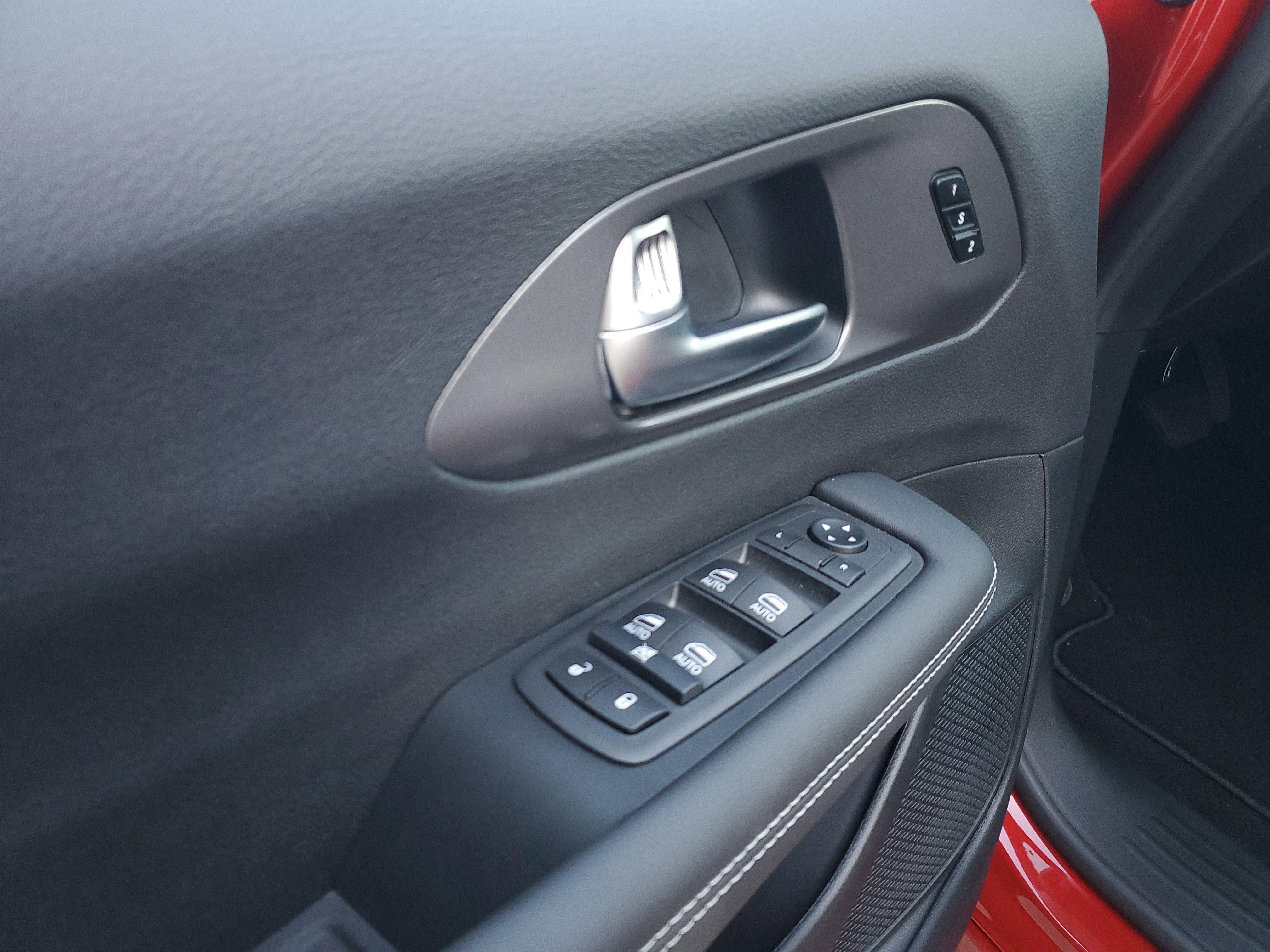 New 2026 Chrysler Pacifica Select image 7