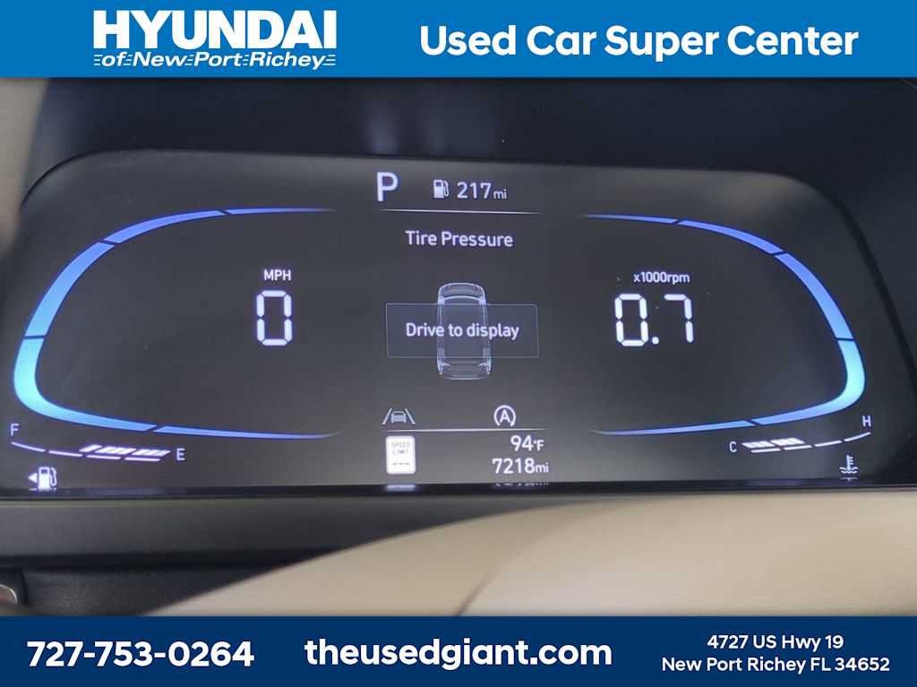 Used 2025 Hyundai Elantra SE FWD image 26