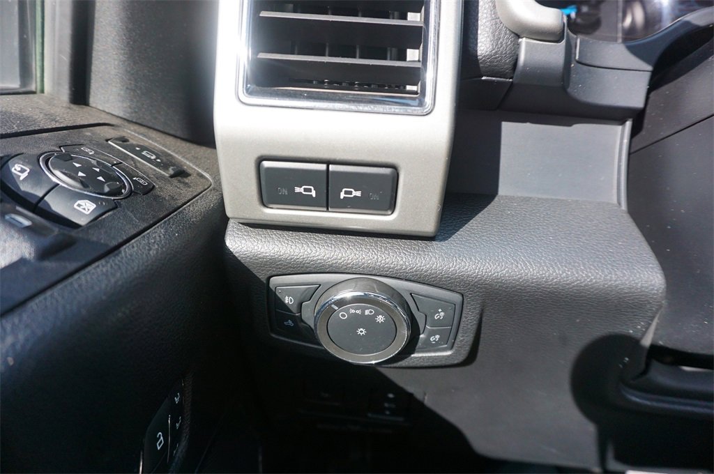 Used 2021 Ford F250 Lariat image 5