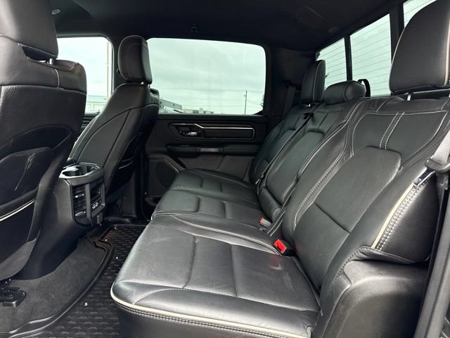 Used 2022 RAM 1500 Limited w/ Body-Colour Bumper Group AWD/4WD image 17