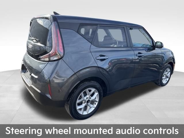 Used 2024 Kia Soul LX w/ Option Group 015 image 8