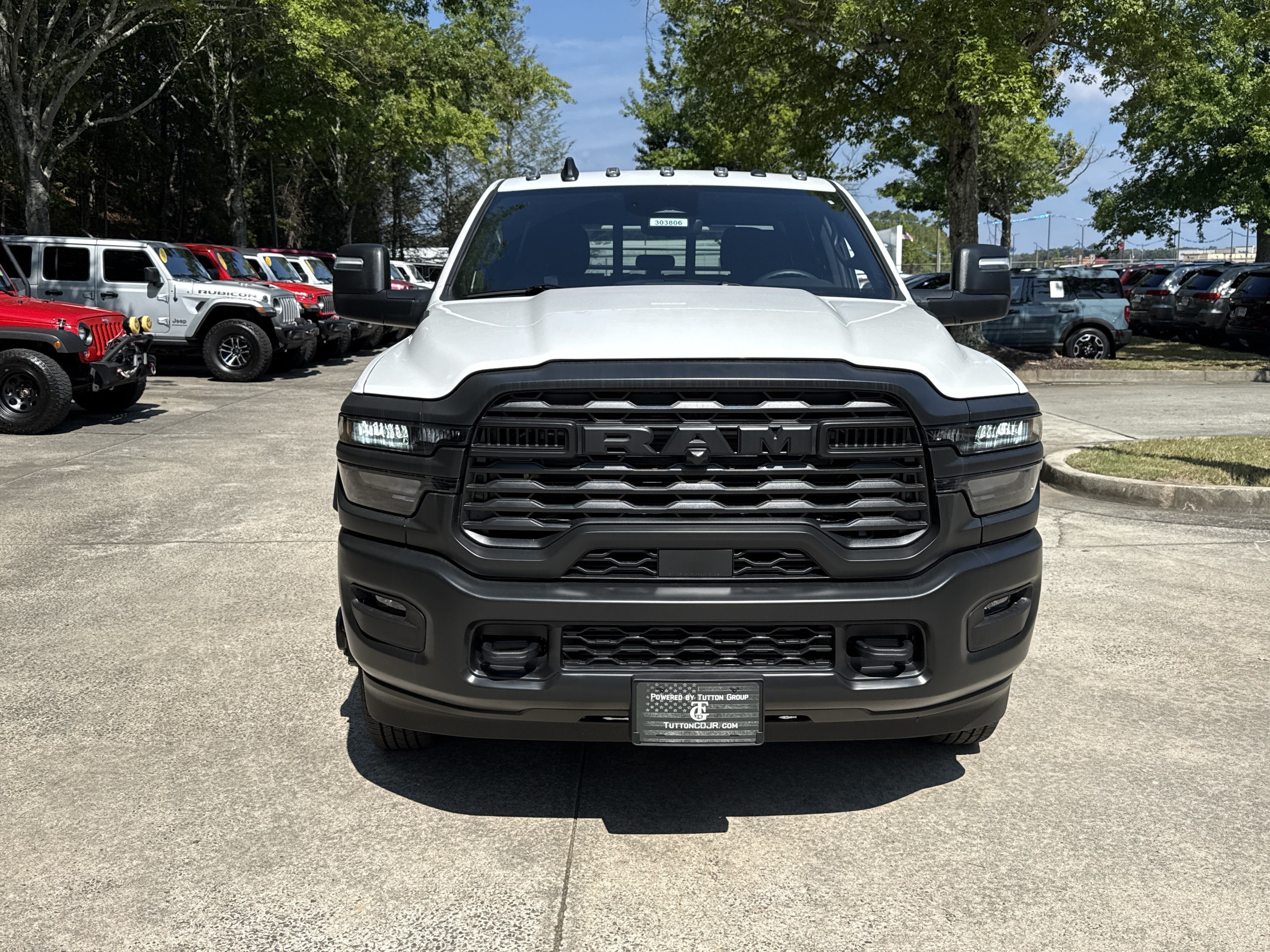 New 2026 RAM 3500 Tradesman AWD/4WD image 2