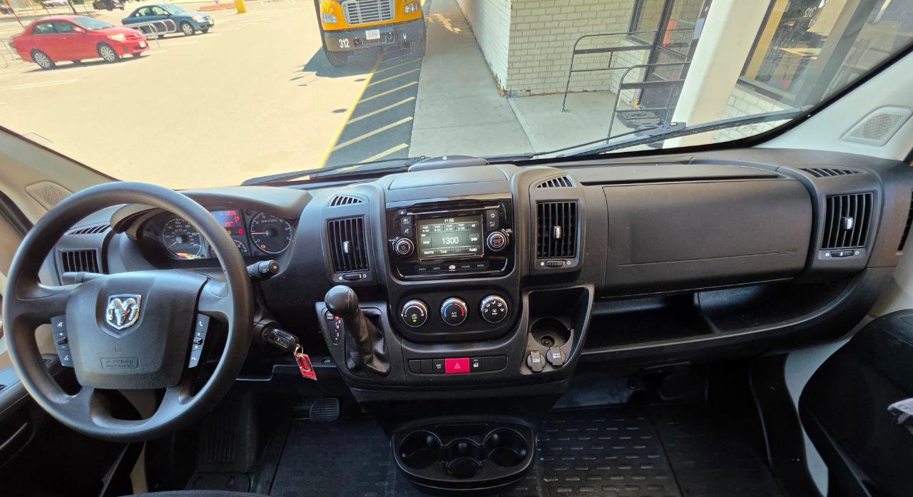Used 2016 RAM ProMaster 1500 w/ Interior Convenience Group FWD image 14