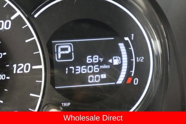 Used 2016 Nissan Versa Note SV FWD image 15