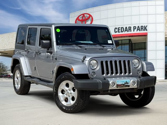 Used 2014 Jeep Wrangler Unlimited Sahara w/ Max Tow Package AWD/4WD image 1