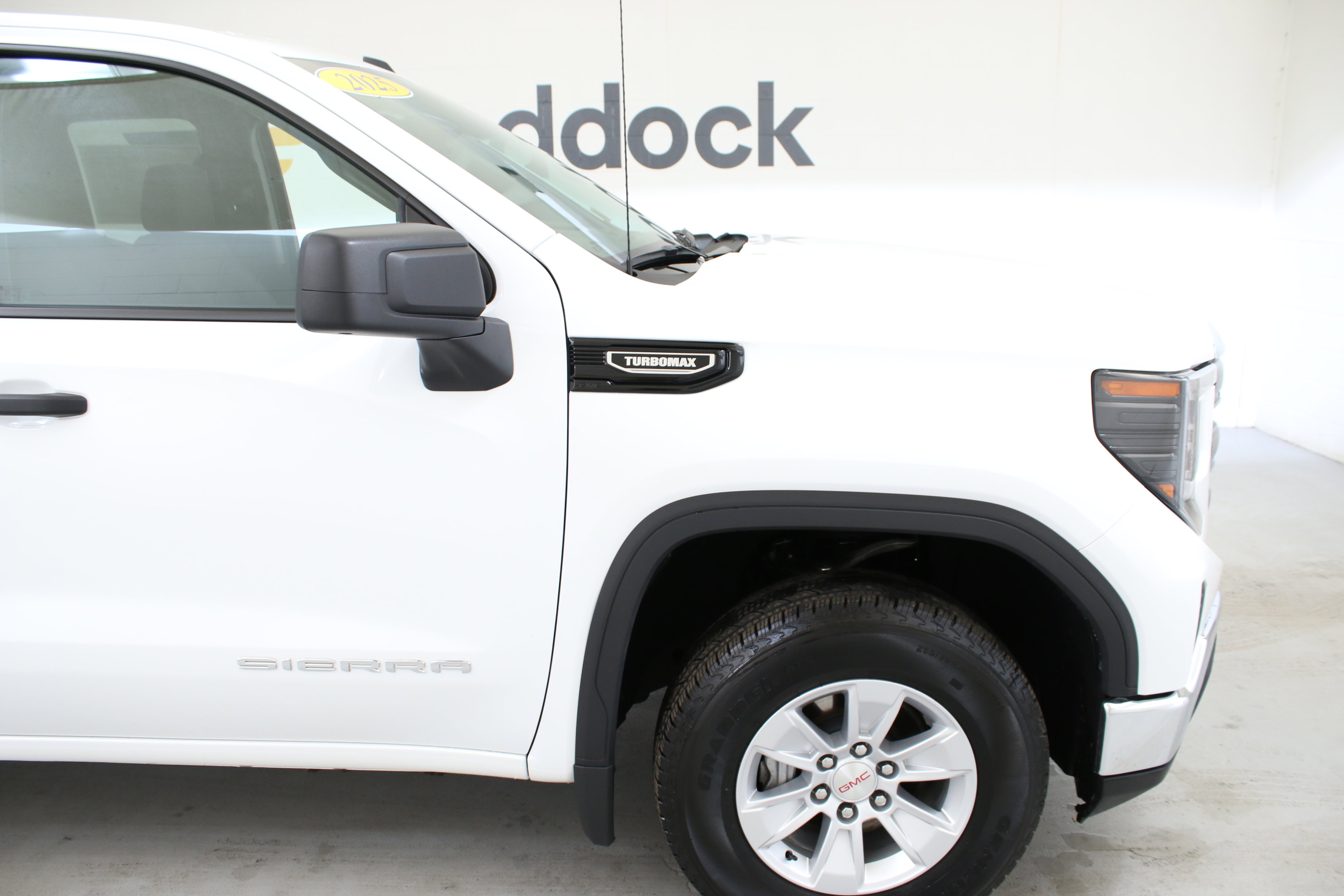 Used 2025 GMC Sierra 1500 Pro w/ Pro Value Package image 12