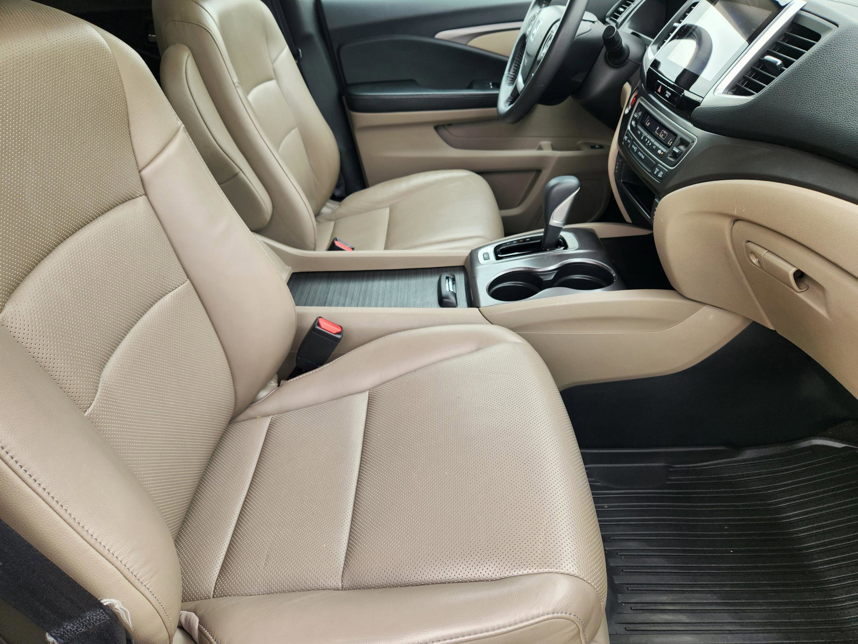 Used 2019 Honda Ridgeline RTL-T image 14