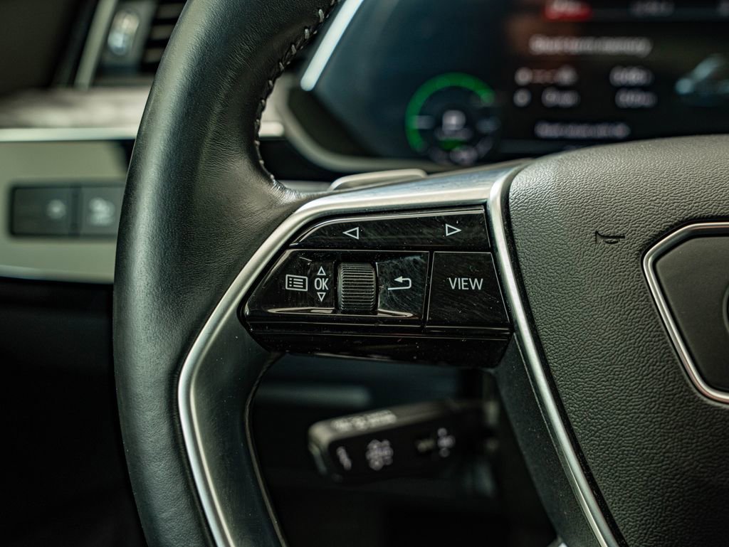 Used 2021 Audi e-tron Premium w/ Convenience Plus Package AWD/4WD image 20