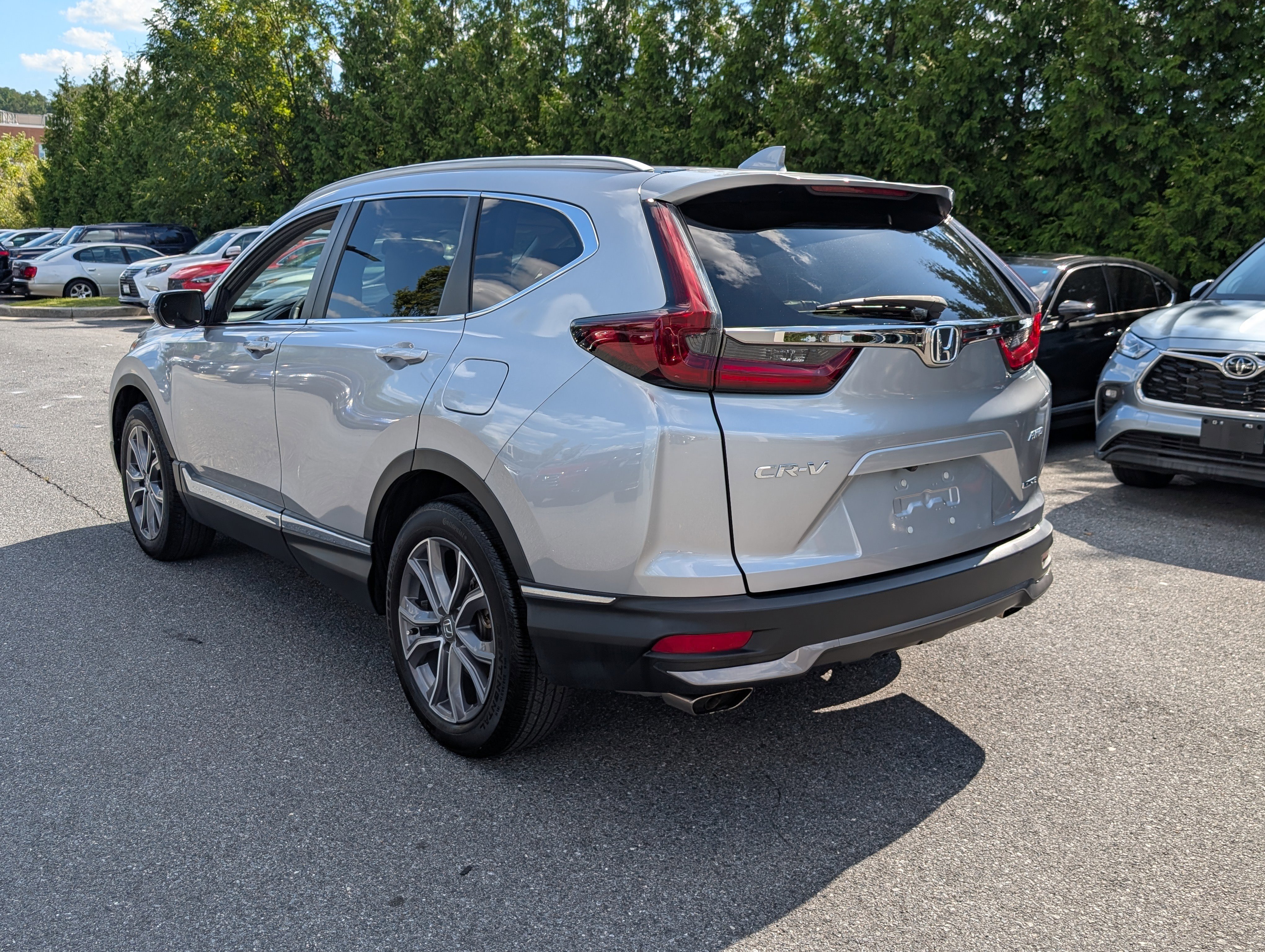 Used 2022 Honda CR-V Touring image 5