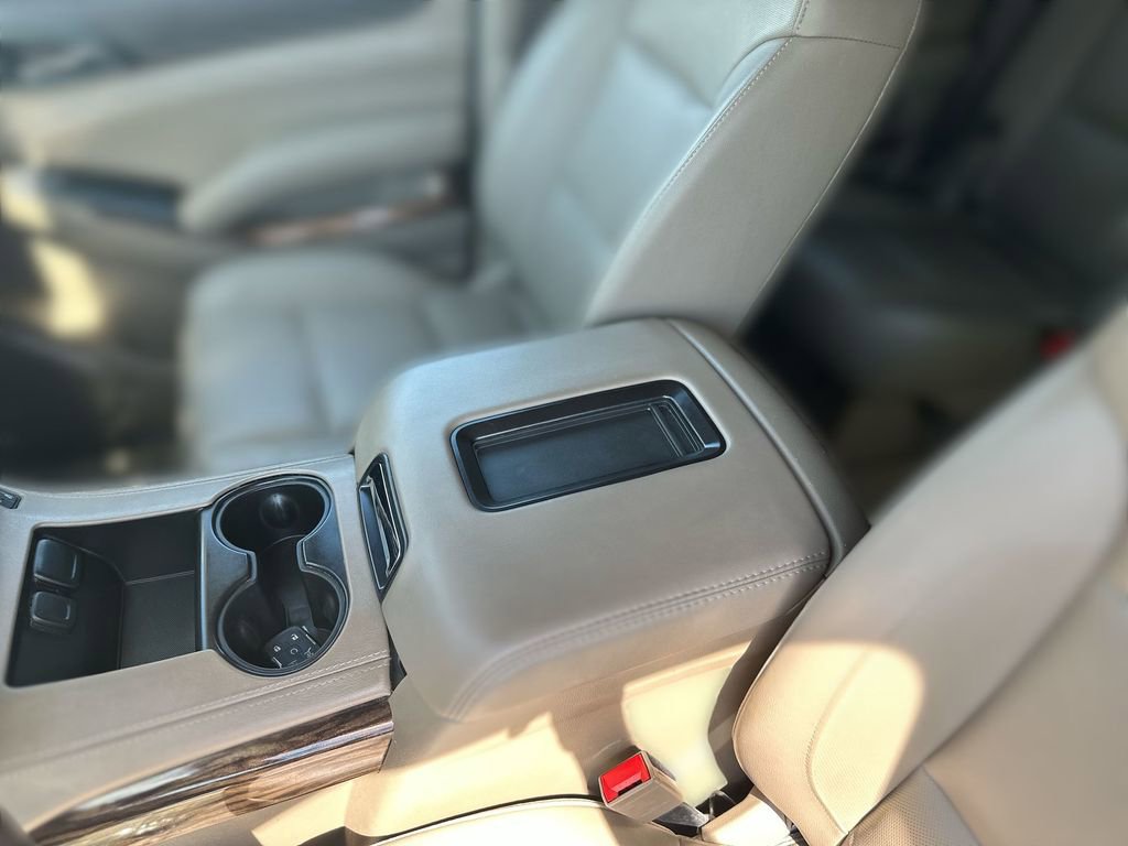 Used 2020 GMC Yukon SLT w/ Premium Edition AWD/4WD image 20