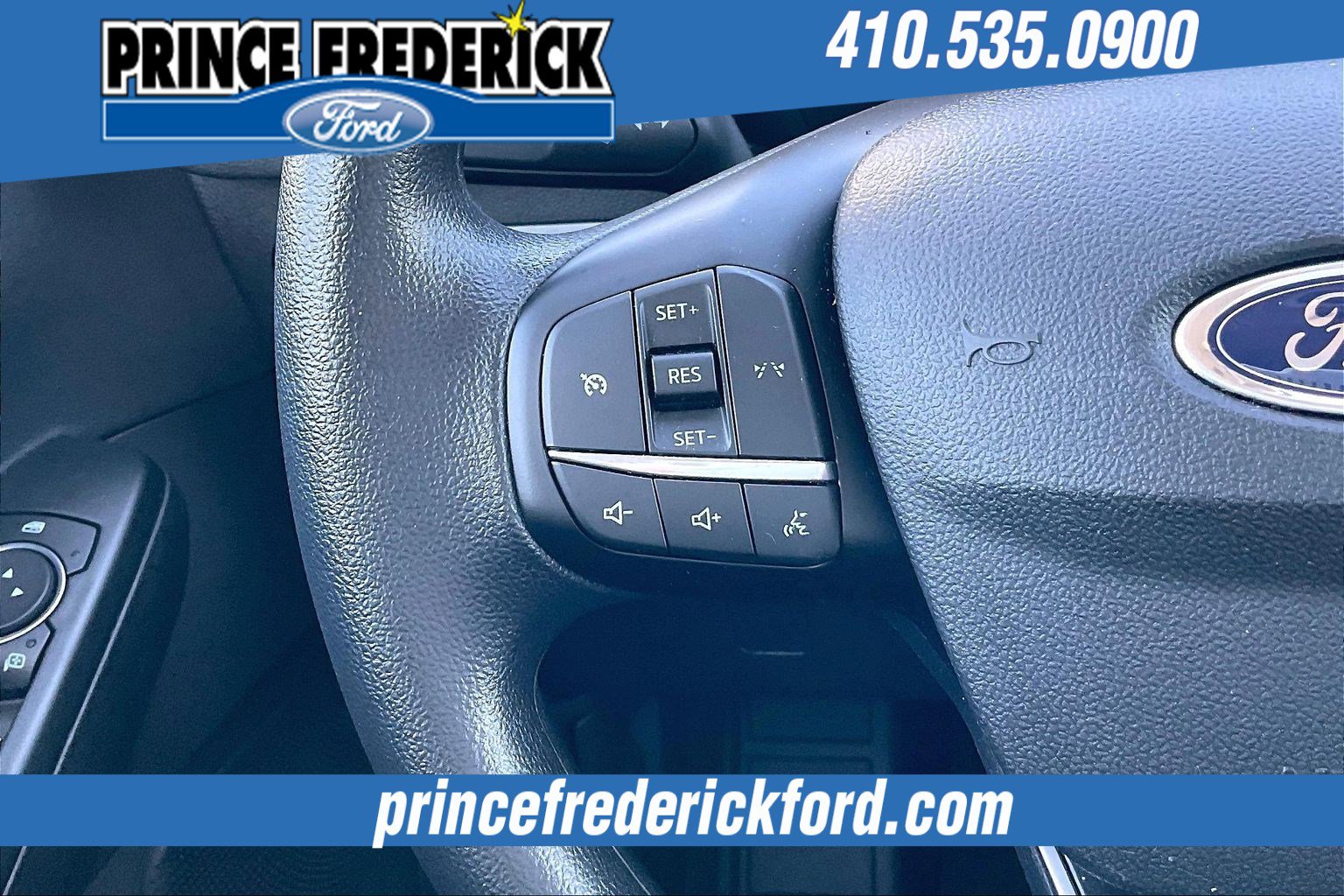 Used 2025 Ford Escape Active image 17