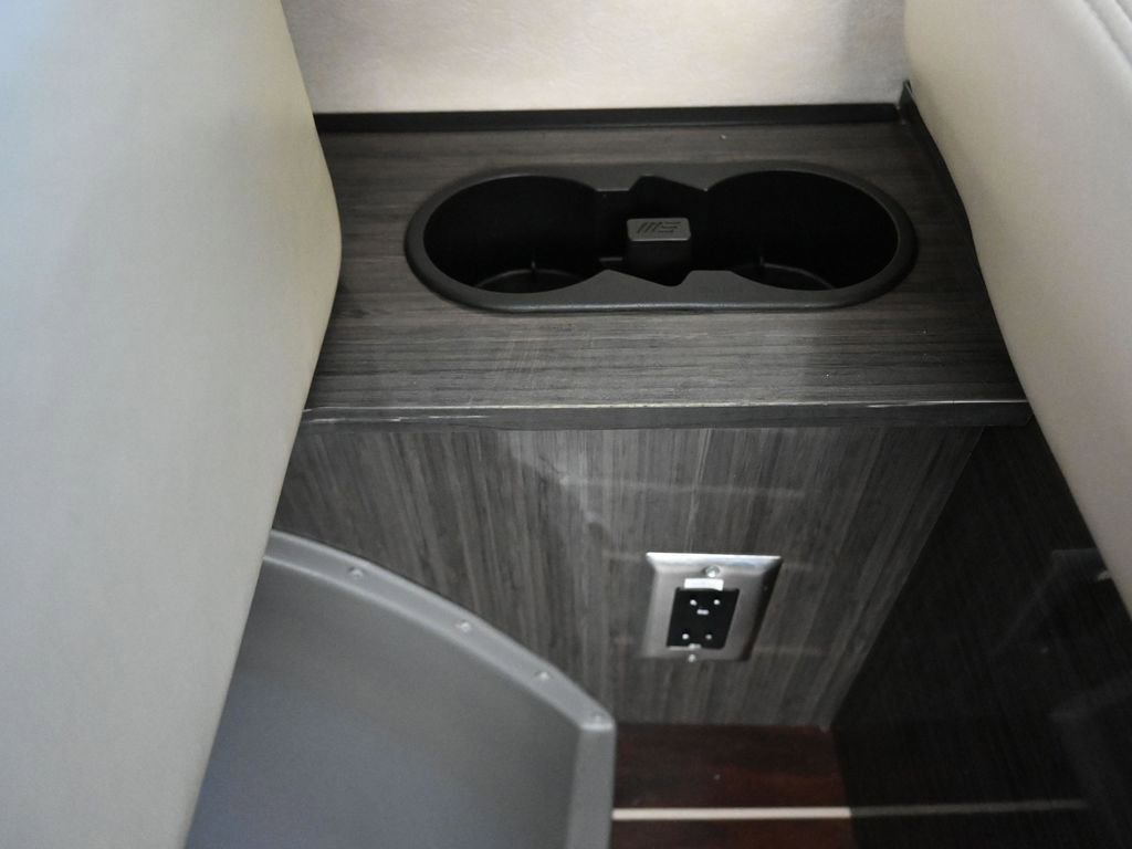 Used 2014 Mercedes-Benz Sprinter 3500 image 51