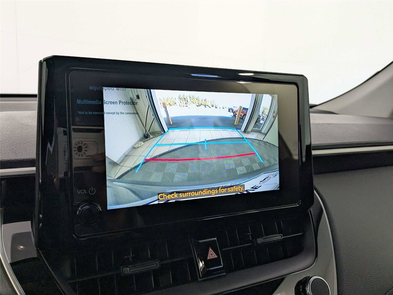 Certified 2025 Toyota Corolla Cross LE image 17