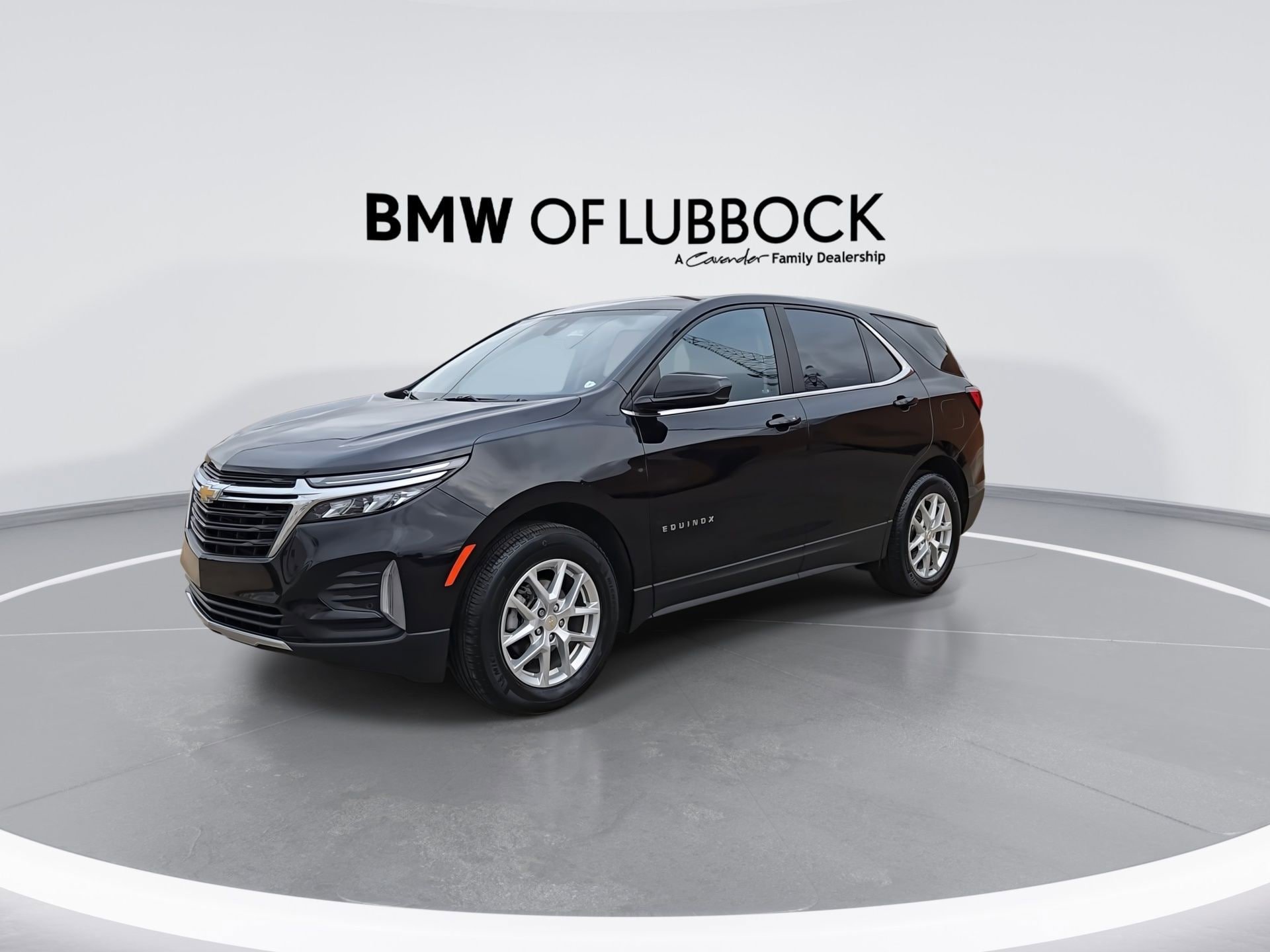 Used 2024 Chevrolet Equinox LT w/ LPO, Floor Liner Package FWD image 4