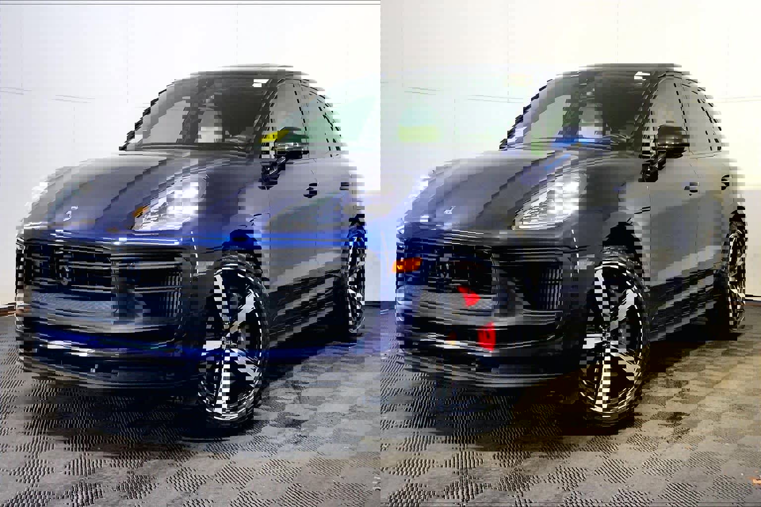 Used 2025 Porsche Macan GTS