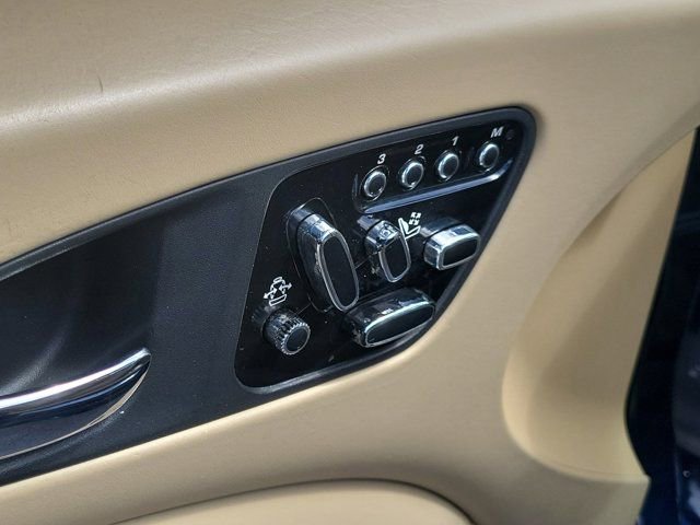 Used 2012 Jaguar XK Base image 10