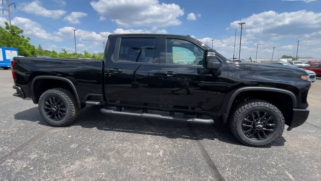 New 2026 Chevrolet Silverado 2500 LTZ w/ Trail Boss Package AWD/4WD image 3